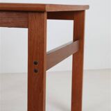Illum Wikkelsø / Niels Eilersen “Capella” teak side table / 1960s / Danish modern design