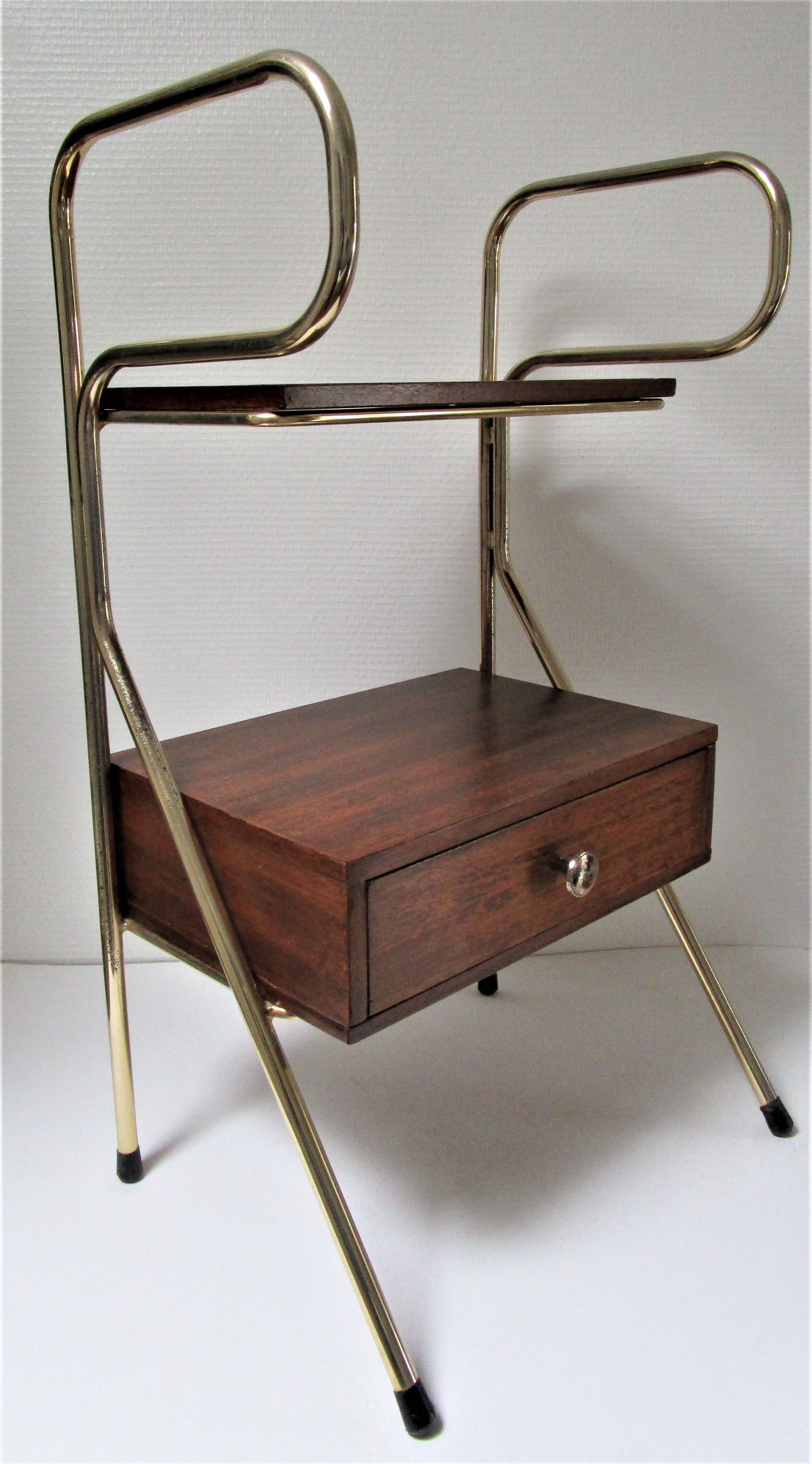 Bedside design in wood and gold metal 50s/60s