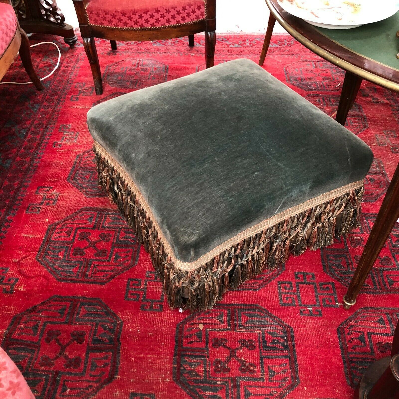 Tabouret pouf carré en velours vert 19e siècle