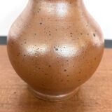 Vase en grès satiné