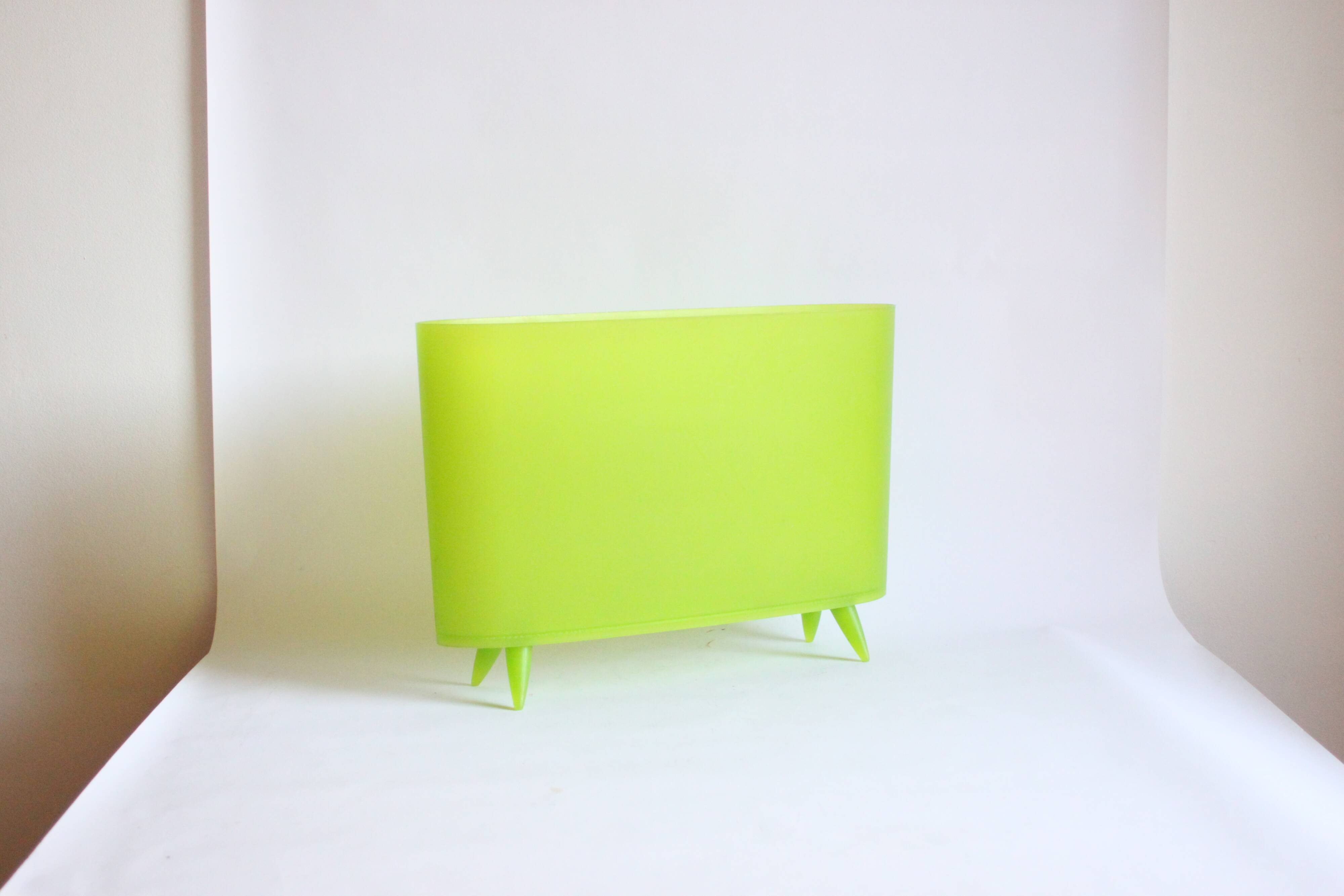 Magazine holder Milano by Claudia Diehl for Koziol