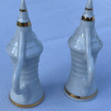 Poivre et sel en forme de lampe ancienne