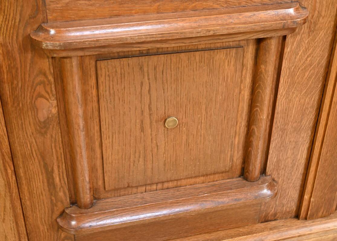 Oak bookcase, Art Deco period – 1940