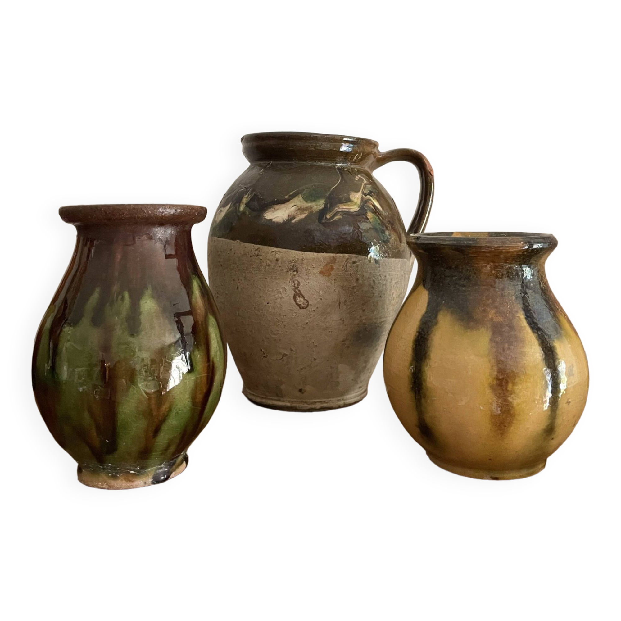 Lot d’une cruche et 2 petits vases