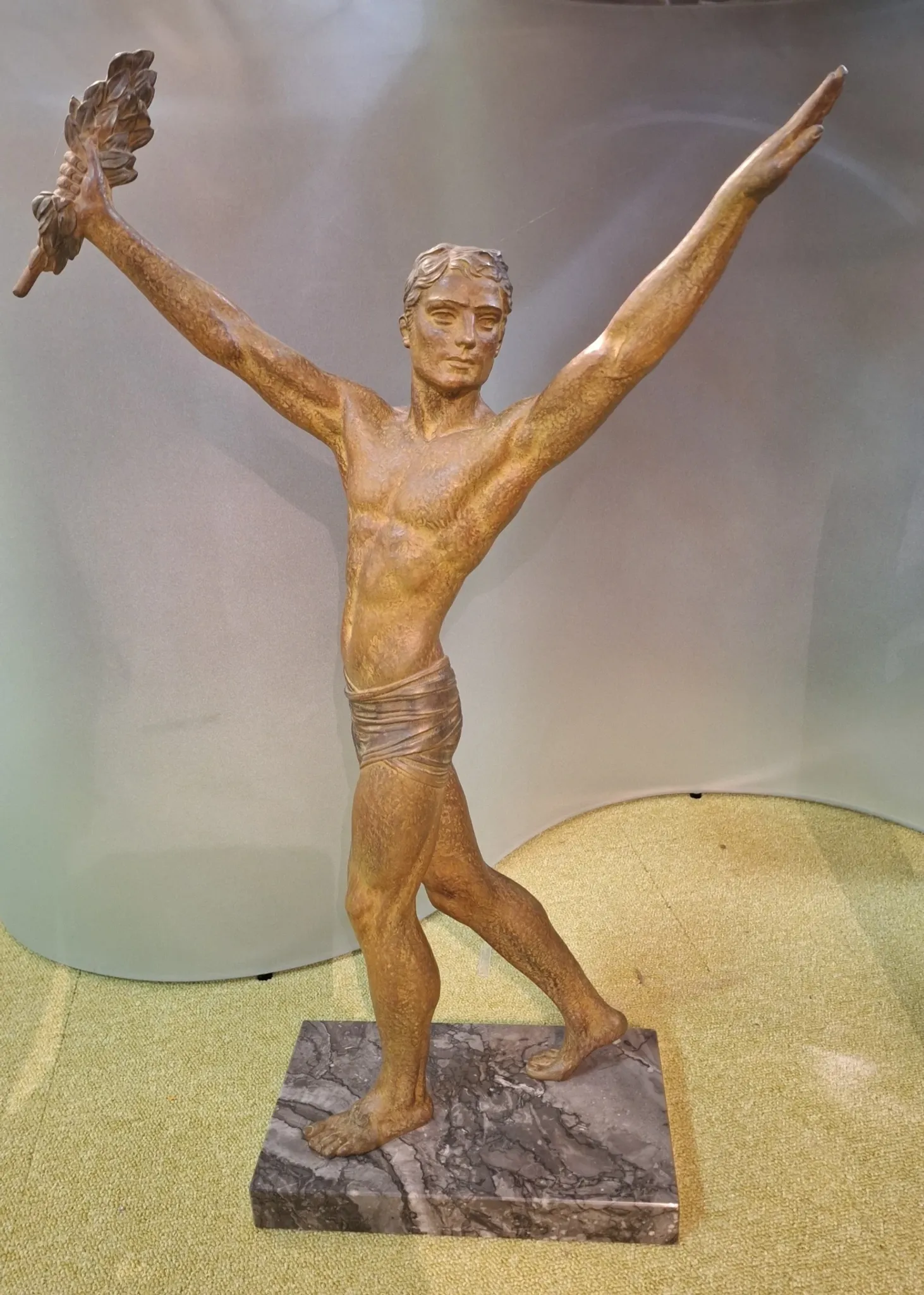 Art Deco statue "The Victory"