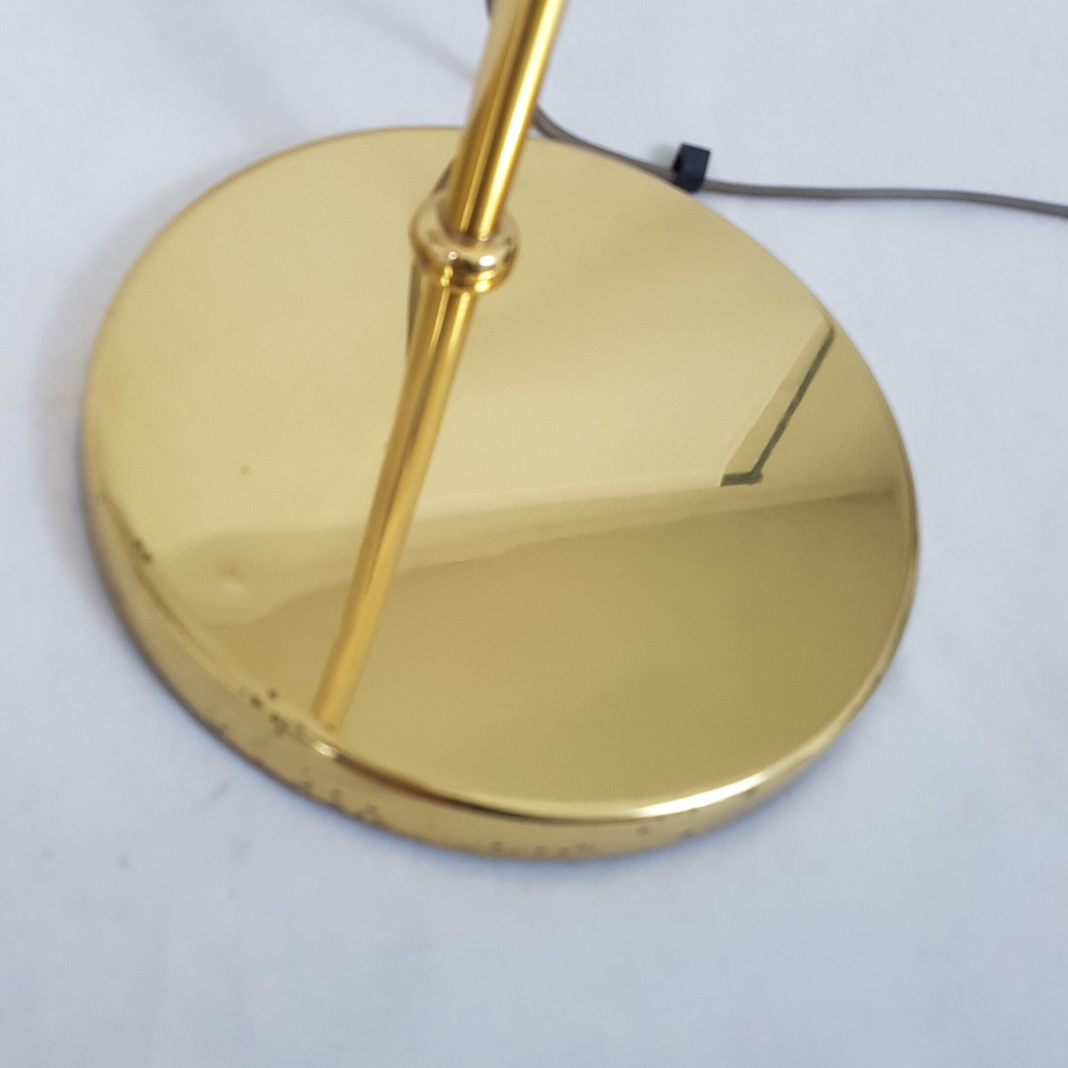 Articulated floor lamp light vintage brass gold Deknudt