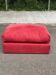 Grand pouf en velours bordeaux