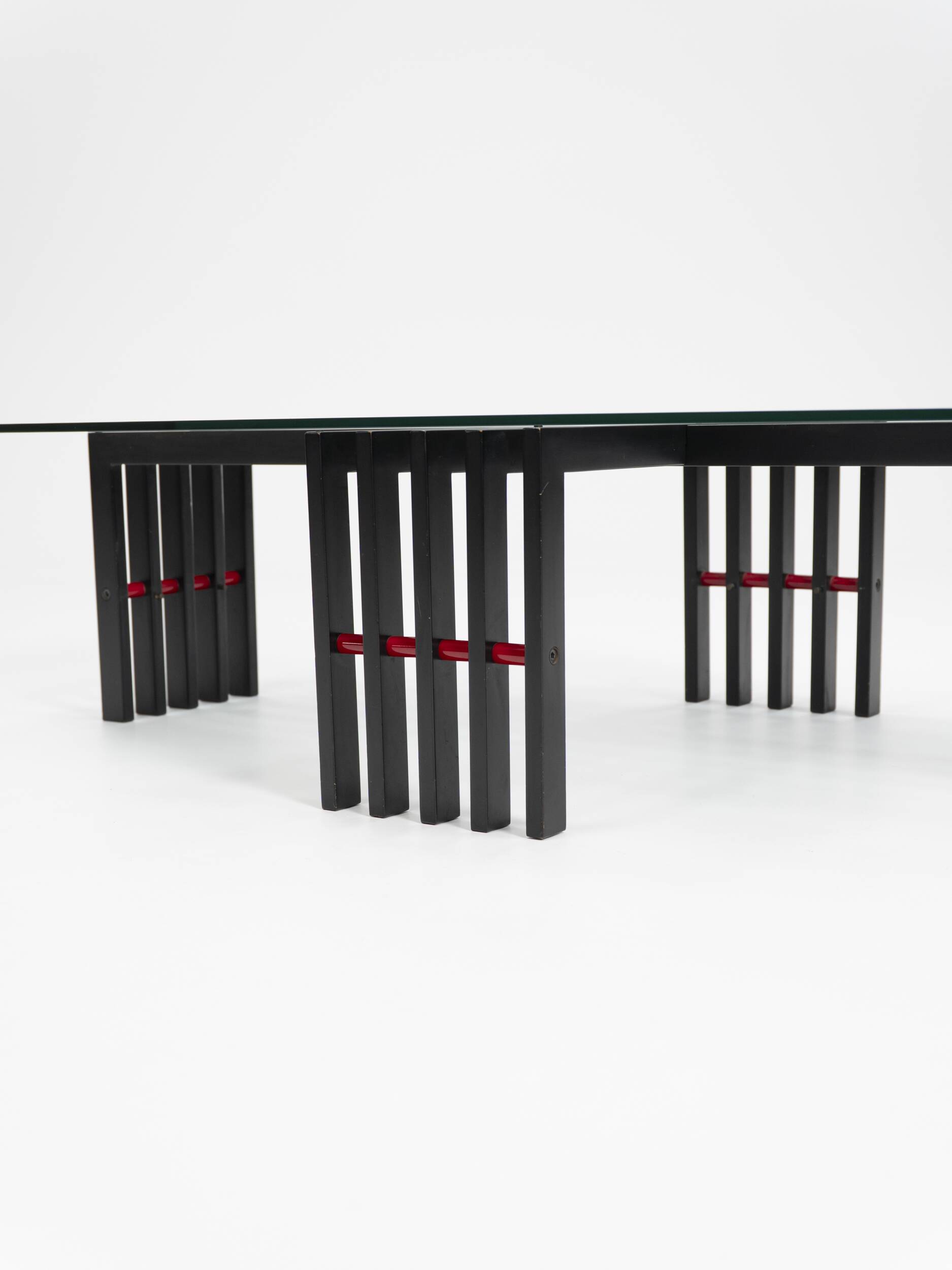 Table basse à cadre en bois, Italie, années 1970