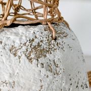 Vase sculptural effet pierre. Wabi sabi. Bohème