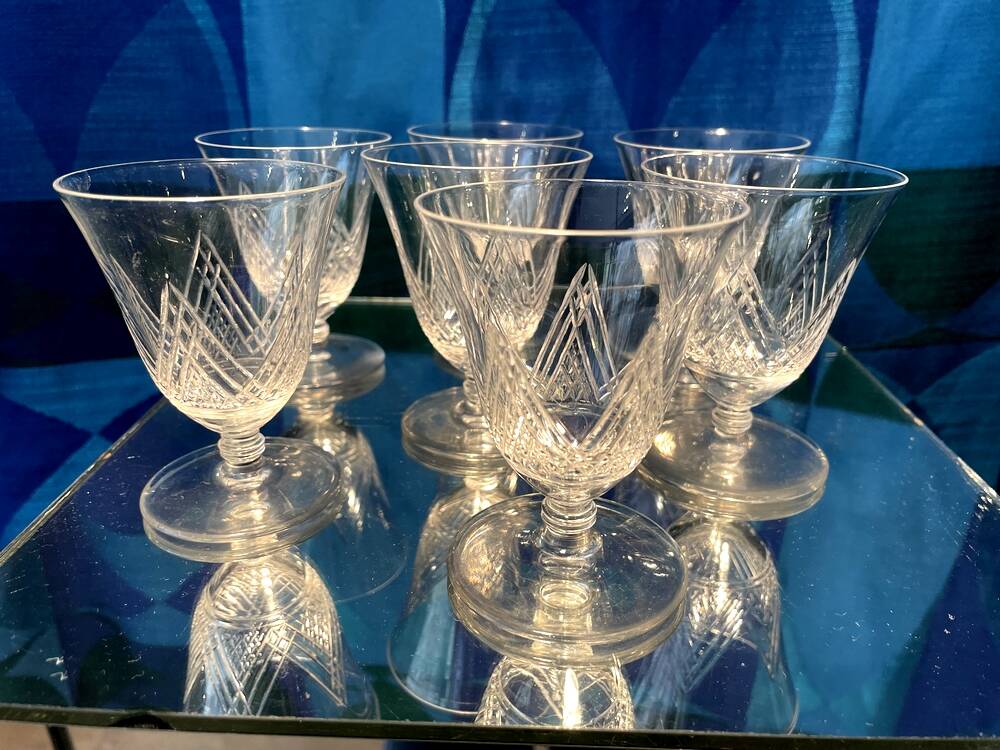 SET OF 7 ST LOUIS CRYSTAL LIQUEUR GLASSES ART DECO VOSGES MODEL