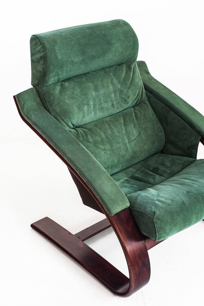 Vintage armchair in Alcantara. Åke Fribyter for Nelo Möbel. Sweden. 1990s.