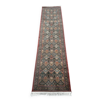 Oriental hallway rug 3m x 80cm