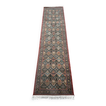 Oriental hallway rug 3m x 80cm