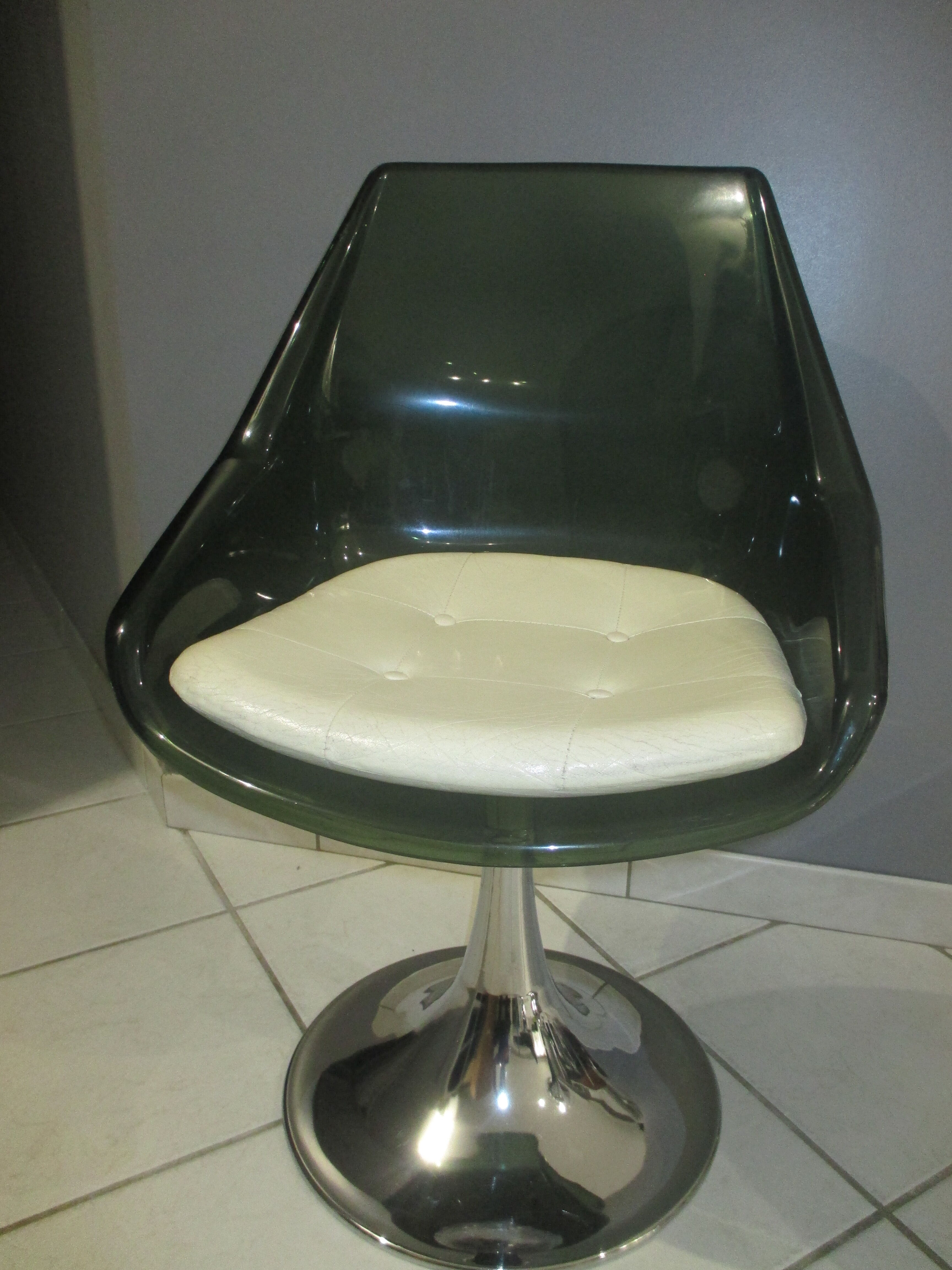 Ensemble table et 6 chaises tulipe Roche Bobois 1970