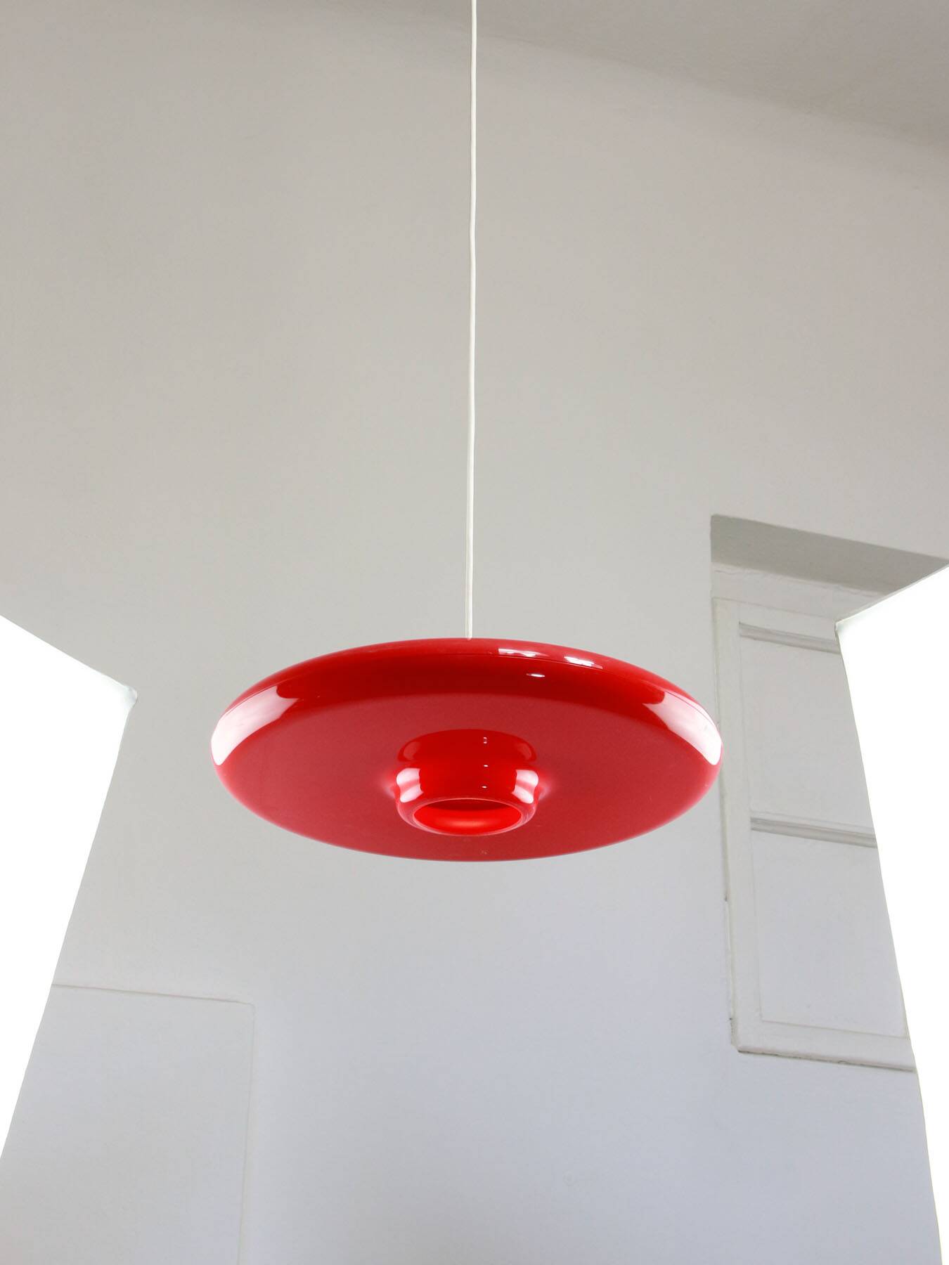 Space-Age Saucer Pendant in Red Plexiglas from Guzzini, 1960s