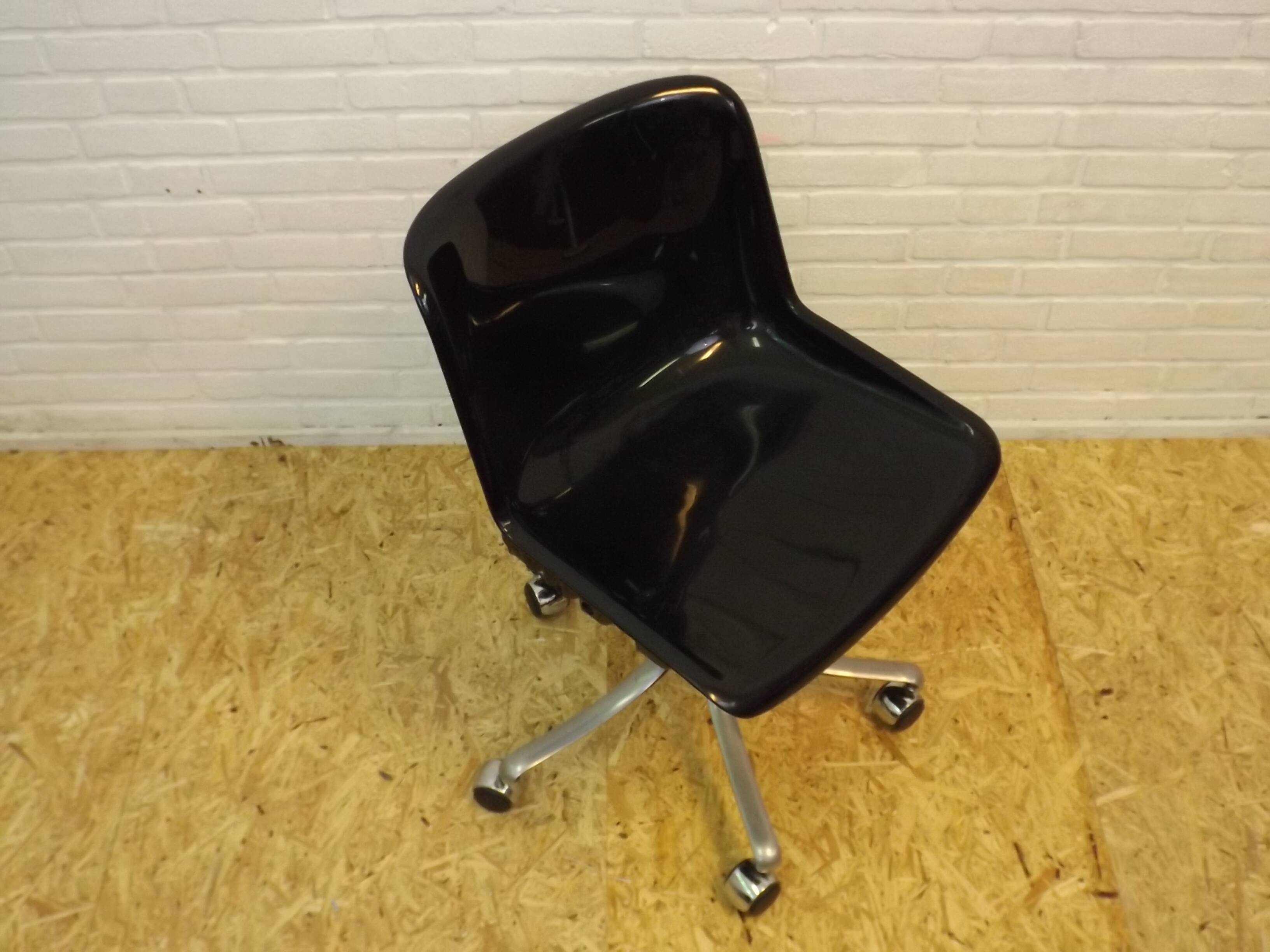 Tecno Modus office chair