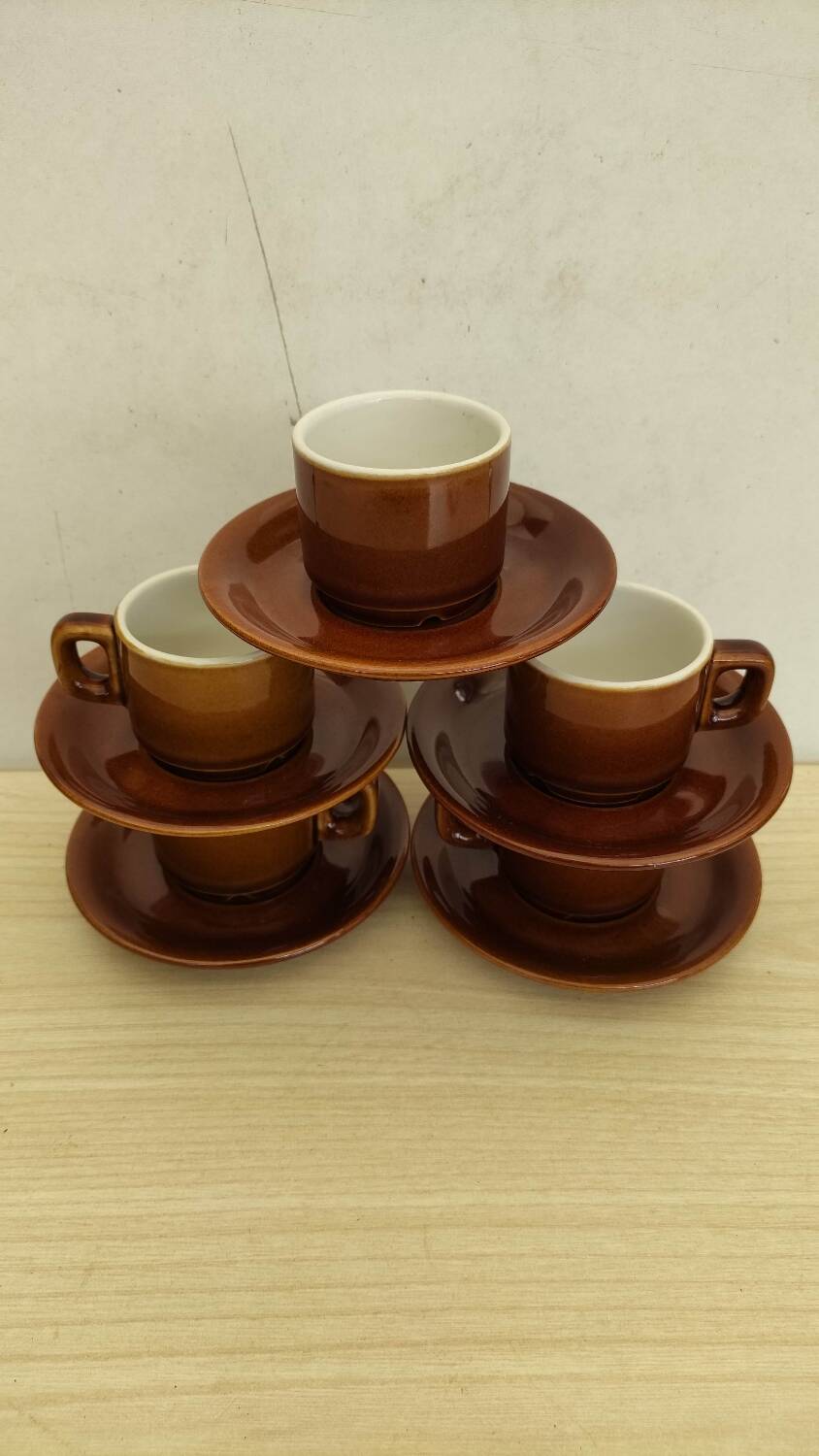 5 tasses bistrot et leurs soucoupes