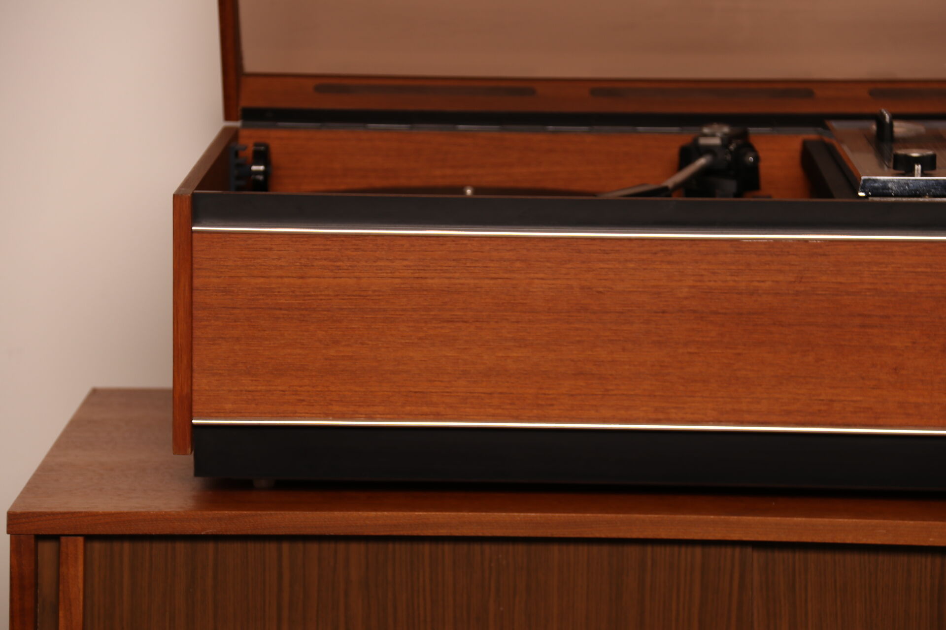 Grundig Hi-Fi modèle stéréo 'Studio 505' & armoire assortie - Allemagne -1960's
