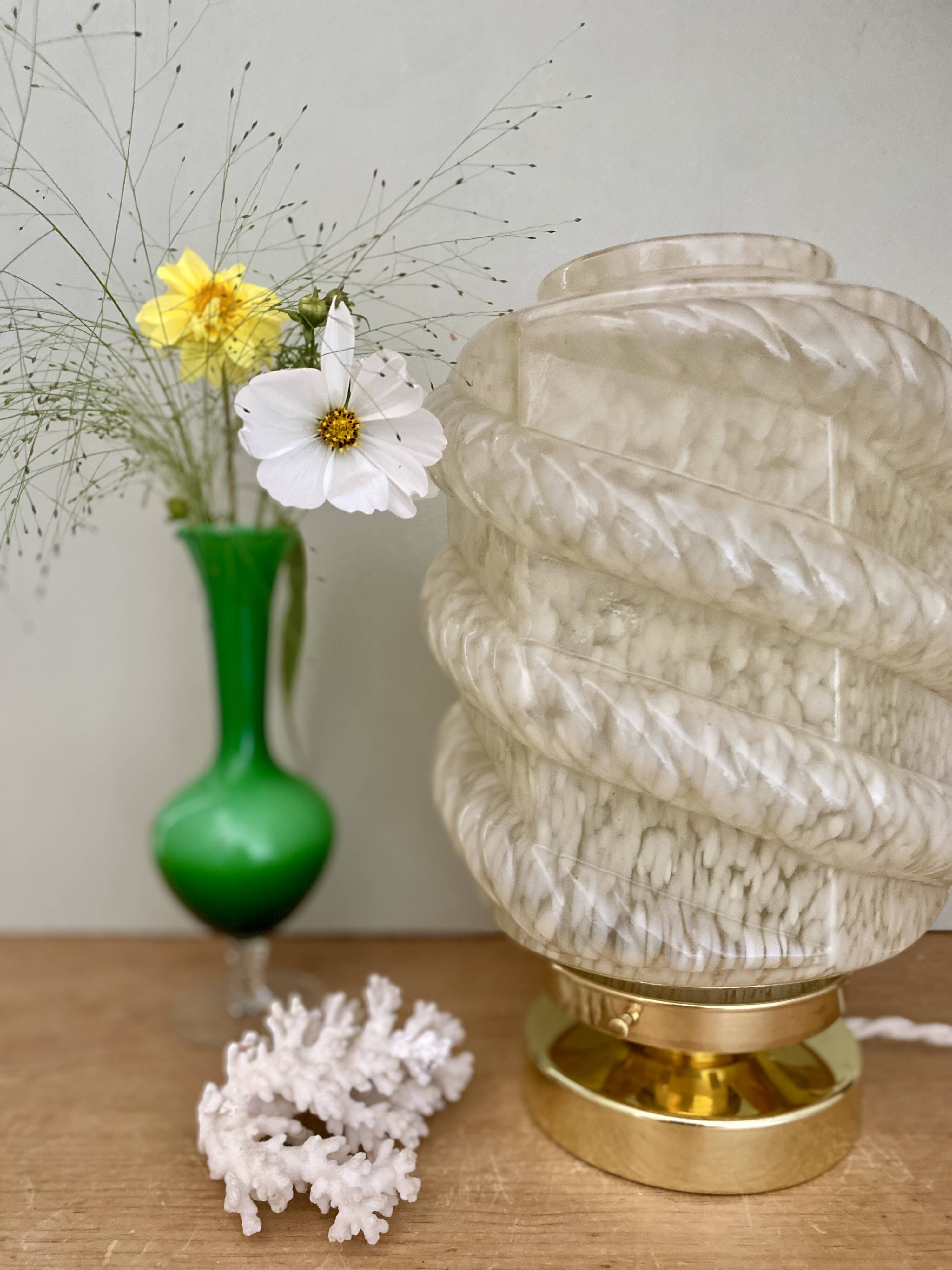 Vintage art deco globe table lamp in pale yellow Clichy glass