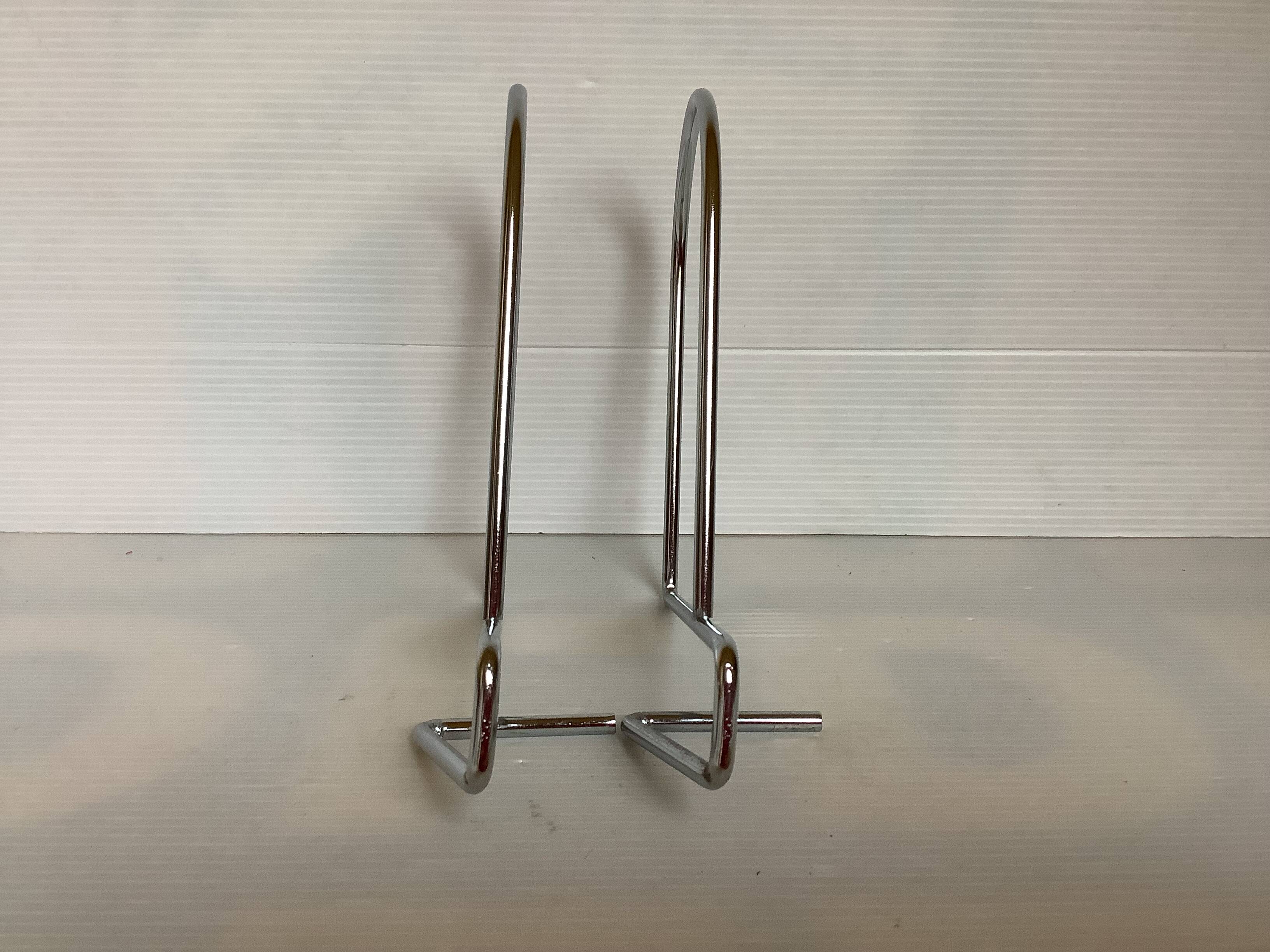 Pair of metal bookends