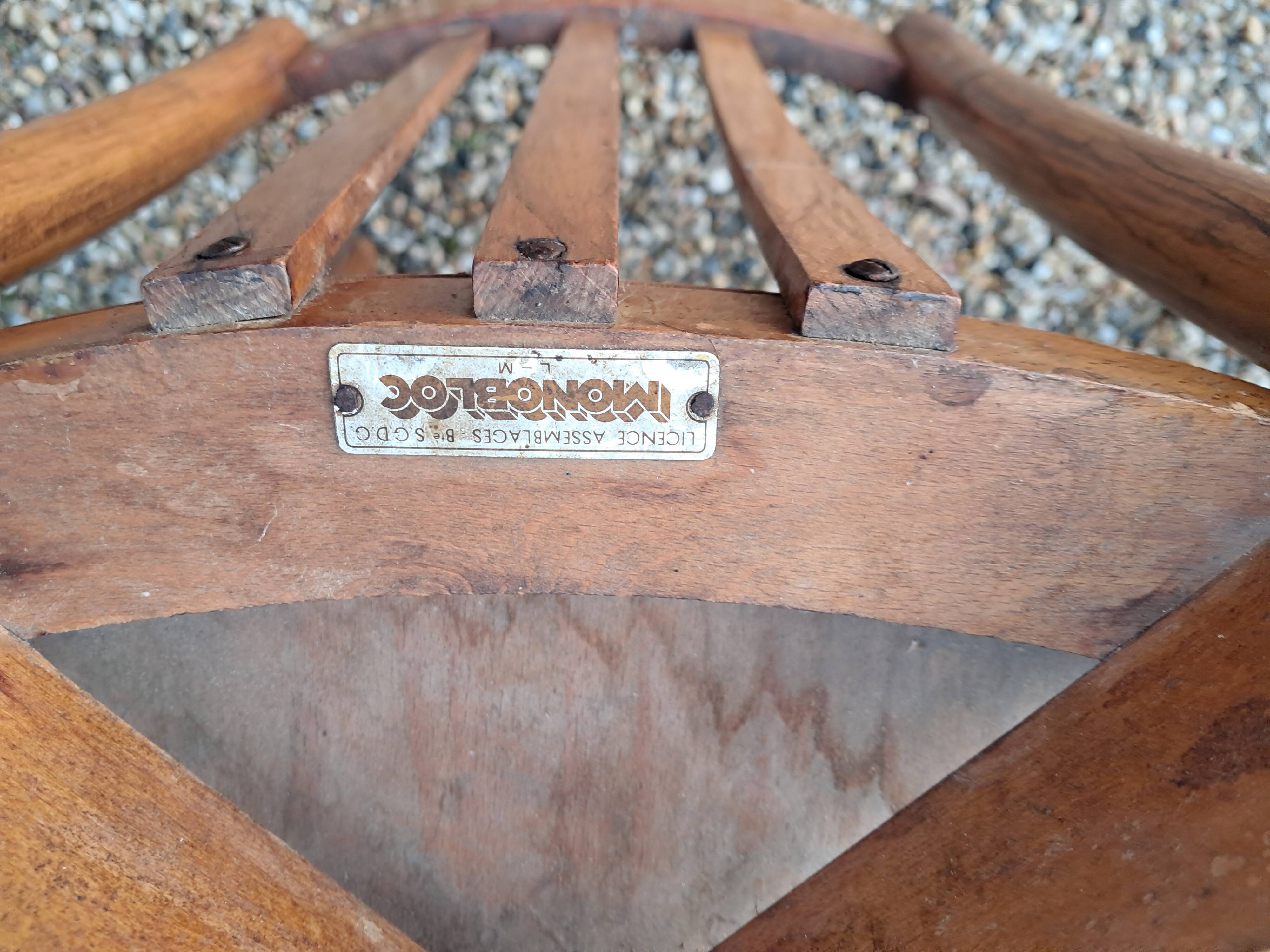 serie de 7 chaises de bistrot monobloc