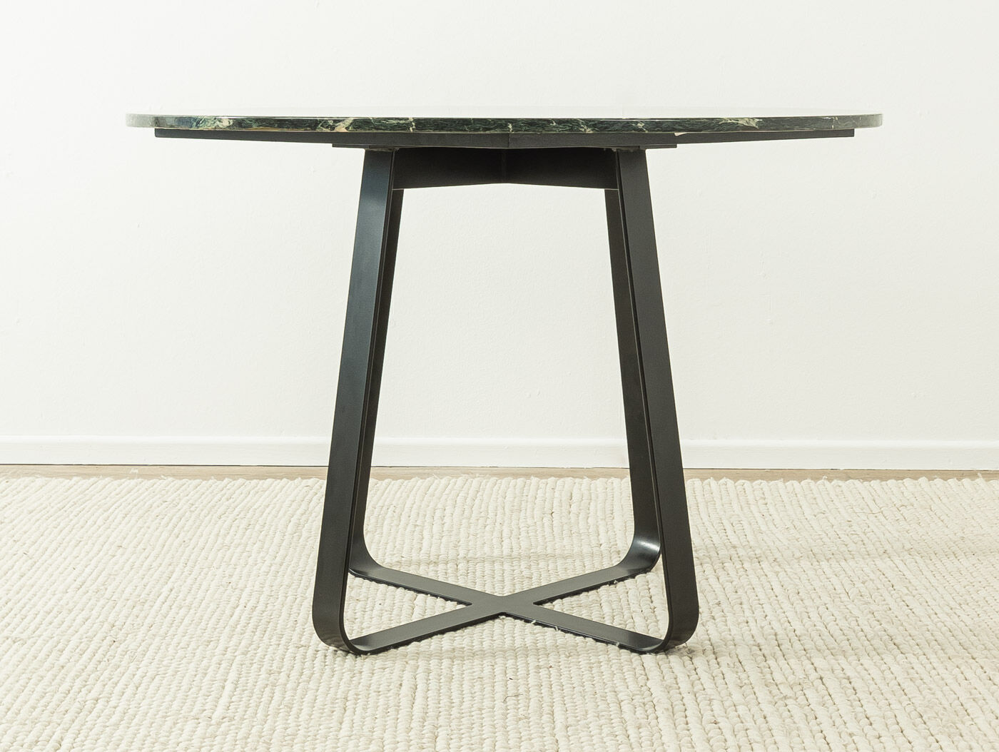 Marble dining table, Ø 110cm