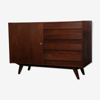 Commode en chêne teinté modèle U-458 par Jiri Jiroutek, 1960