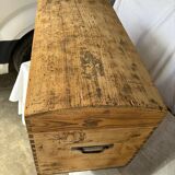 Old raw wood trunk