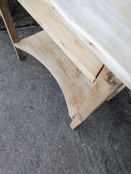 Dressing table, desk