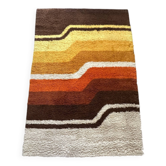 Tapis années 70
