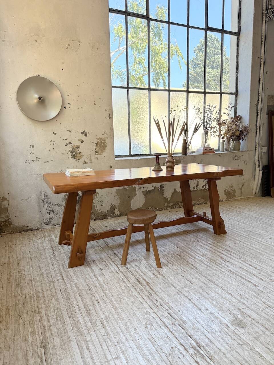 Aranjou farmhouse table in blond elm, 1950s
