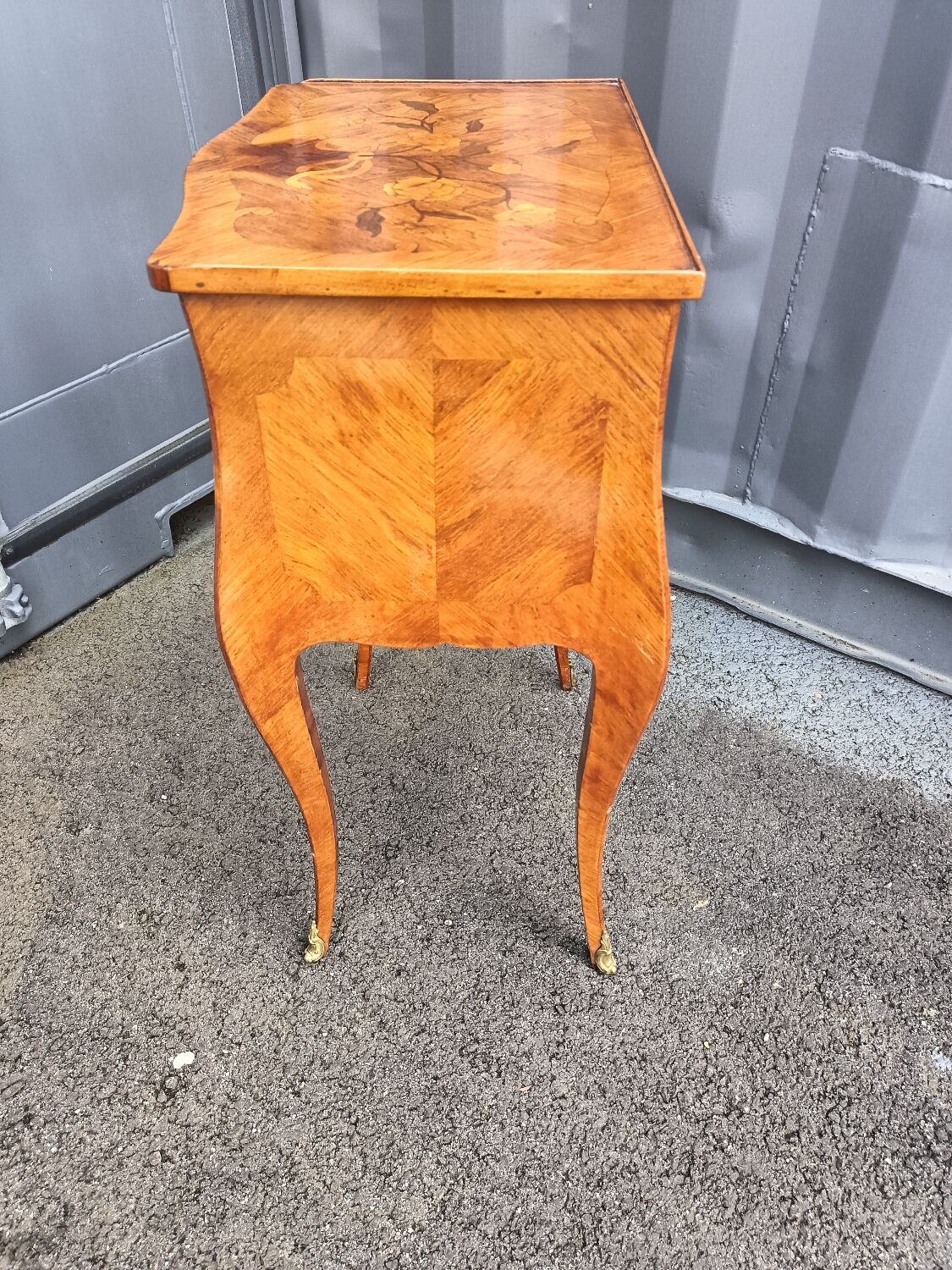 Paire de chevets marqueterie ancien style louis xvi