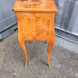 Paire de chevets marqueterie ancien style louis xvi