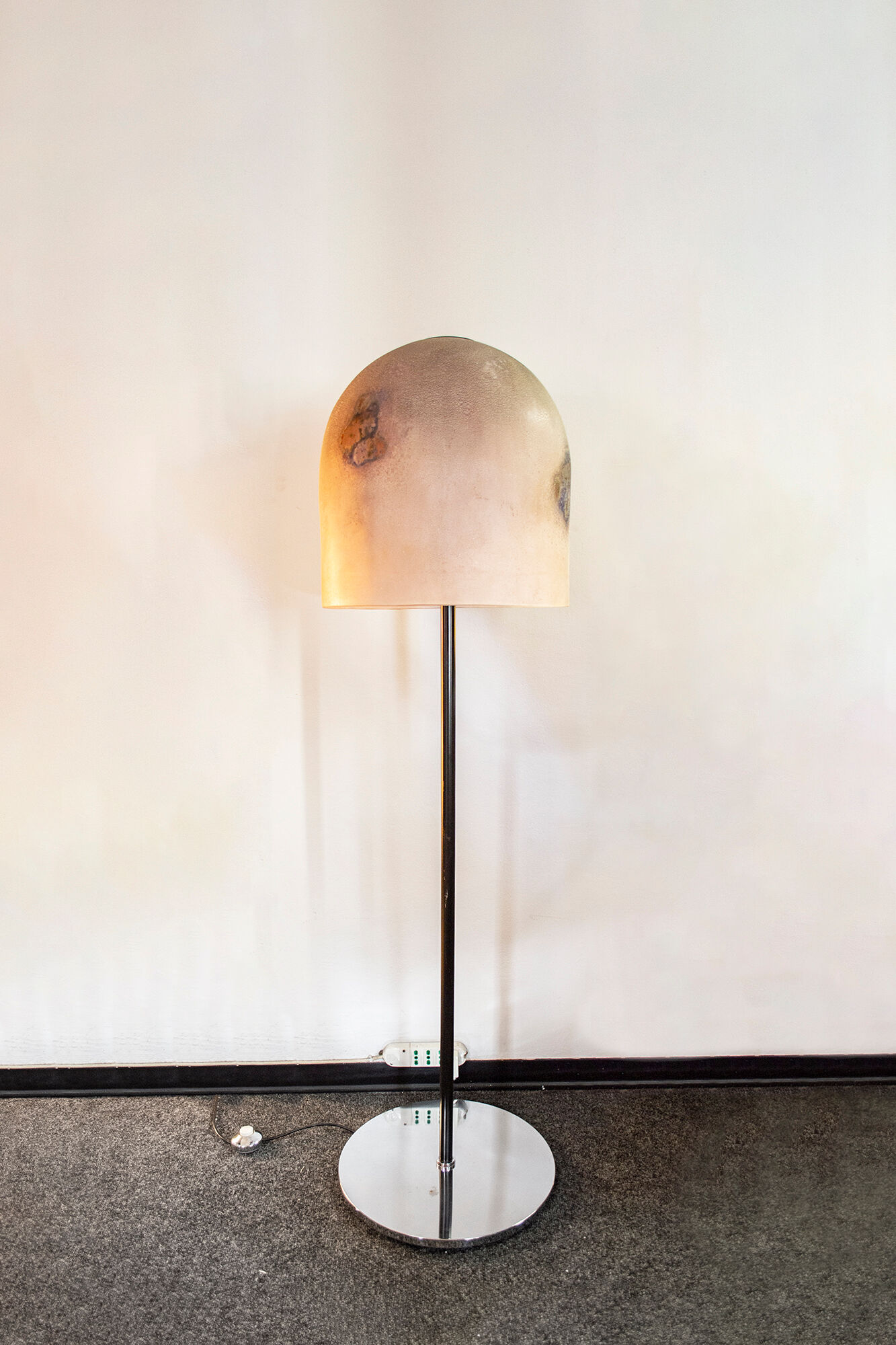 Medusa floor lamp in Murano glass scavo by Alfredo Barbini Italia 1964