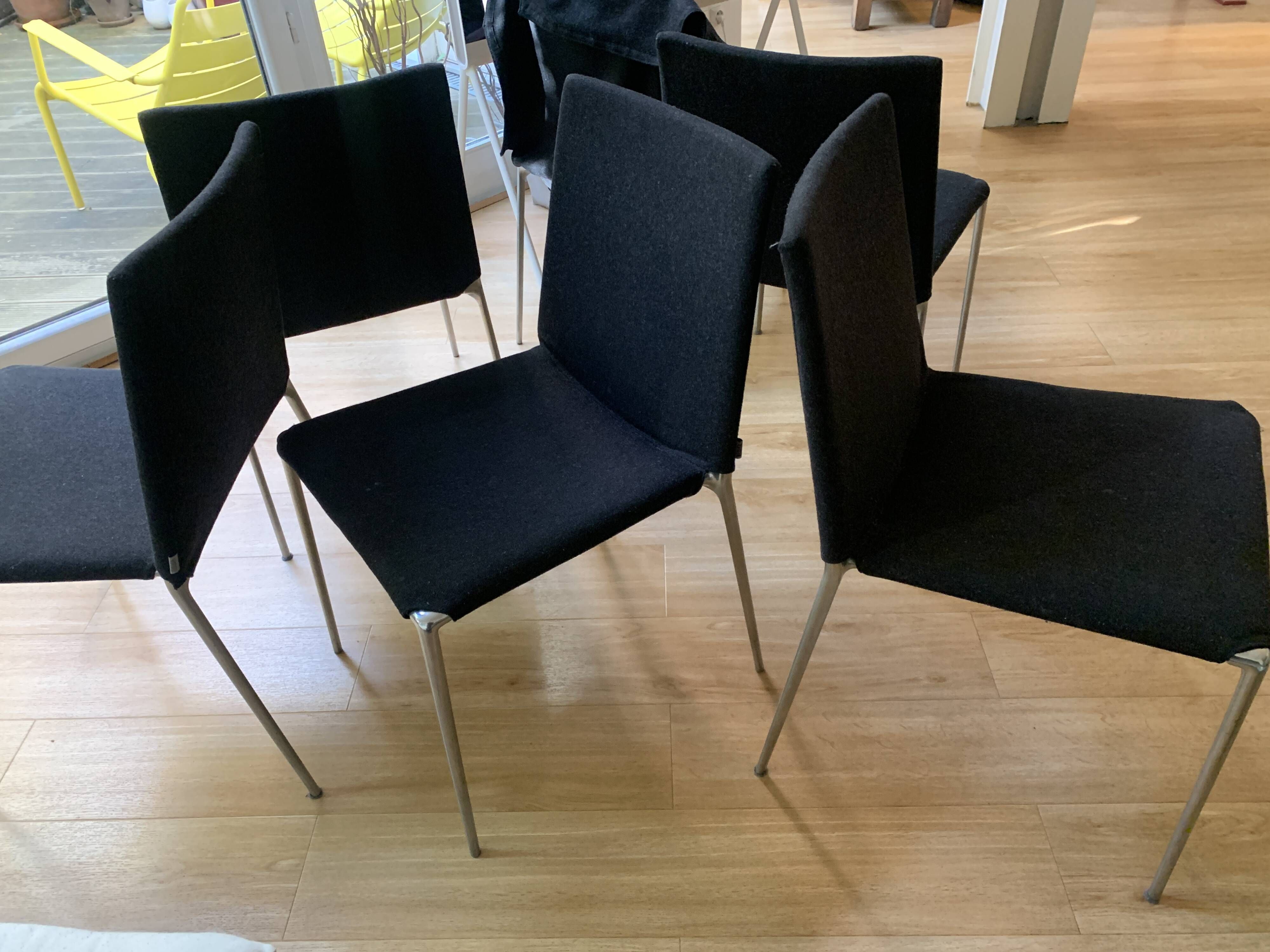 ultra comfortable and light dining room chair BB Italia