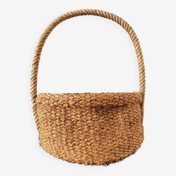 Coconut fiber basket