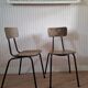 Paires de chaises d'écolier 