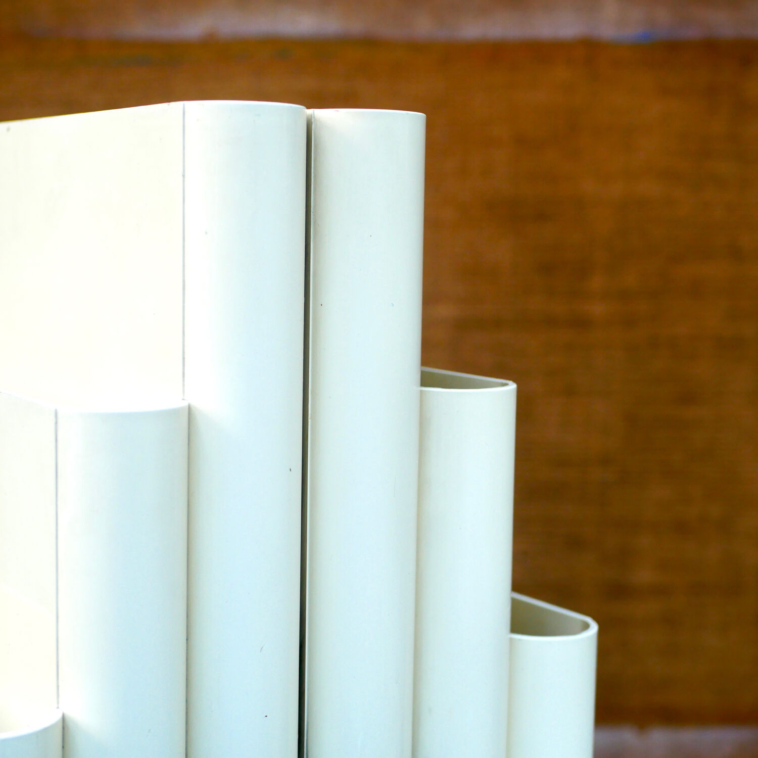 Magazine rack by Giotto Stoppino for Kartell