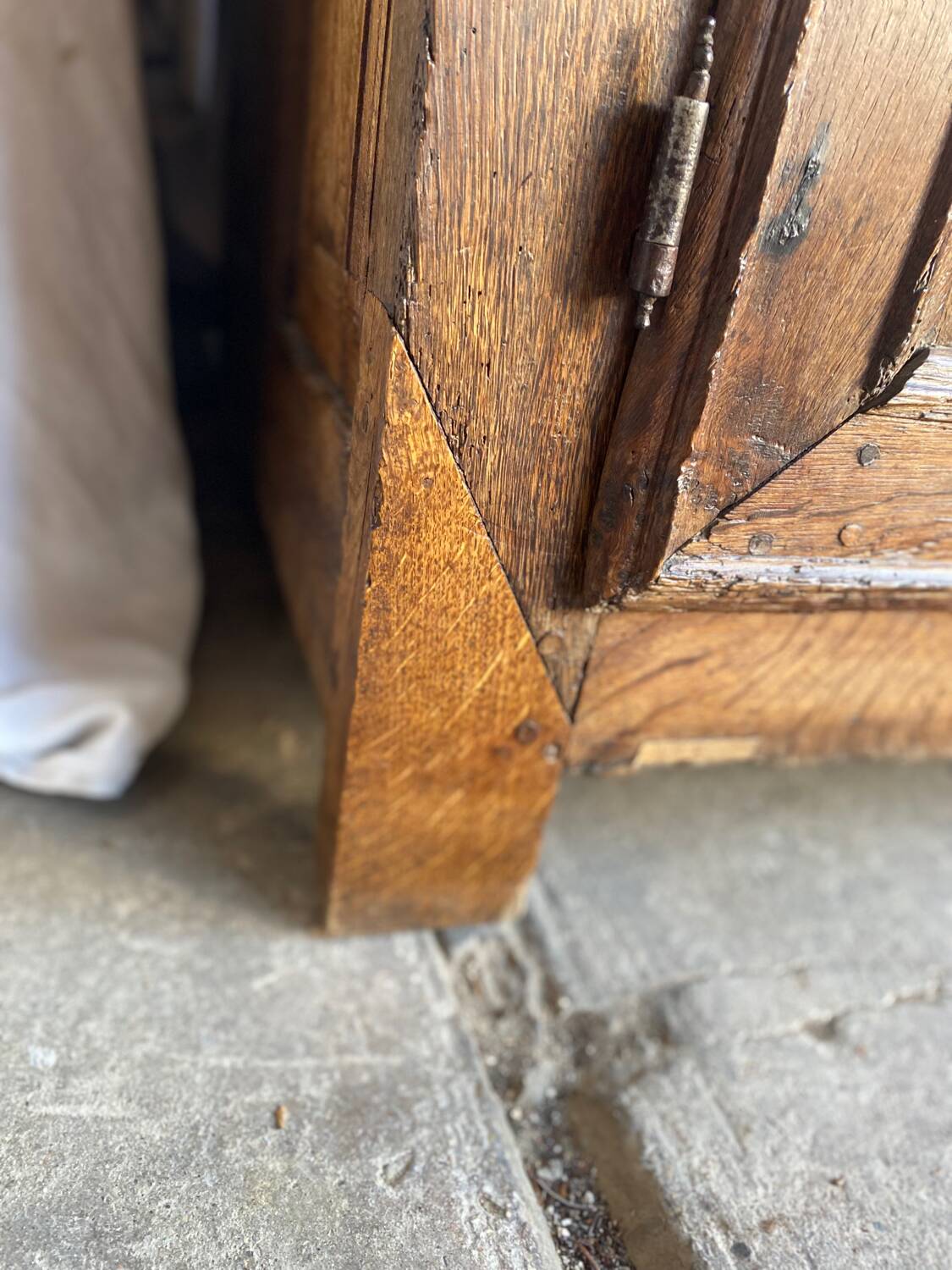 Louis XIII period buffet