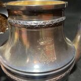 Teapot and milk jug set