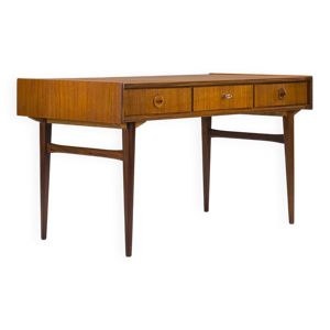 bureau en teck attribué - 1960
