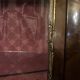 Display cabinet in Louis XV style from the late 19th century in painted wood.