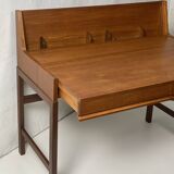 Scandinavian desk with extendable system in teak, 1960.