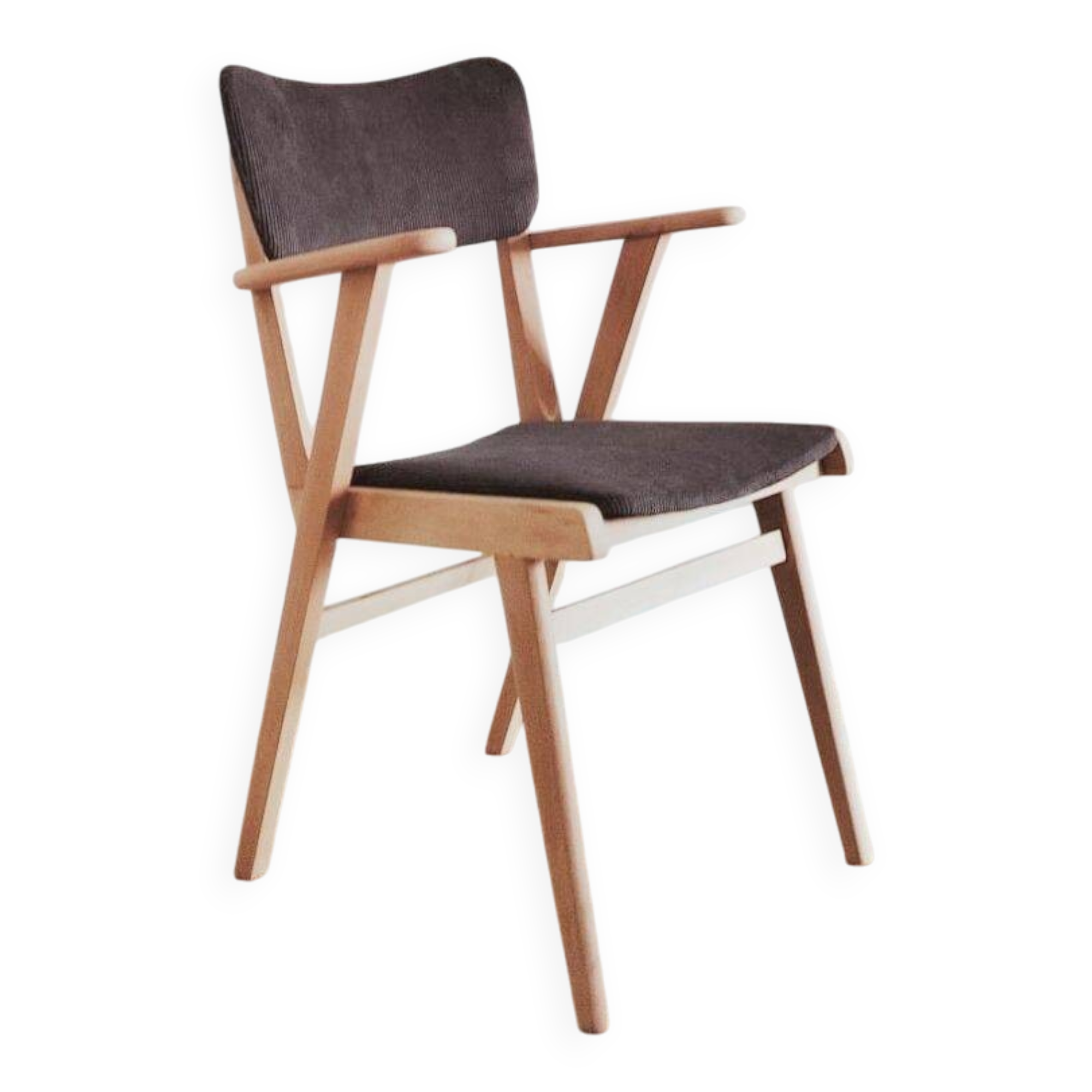 Renovated vintage armchair, bridge from the 1950s.