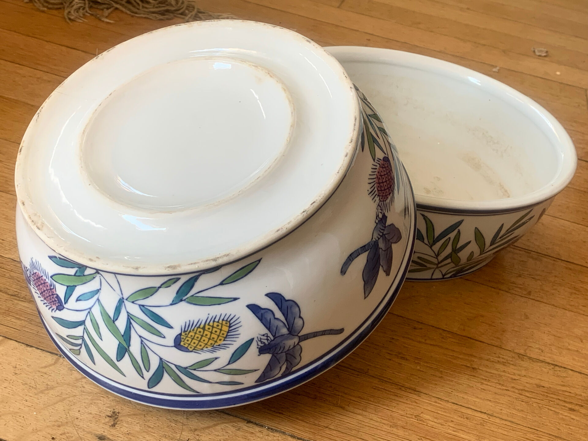 2 antique plant pots