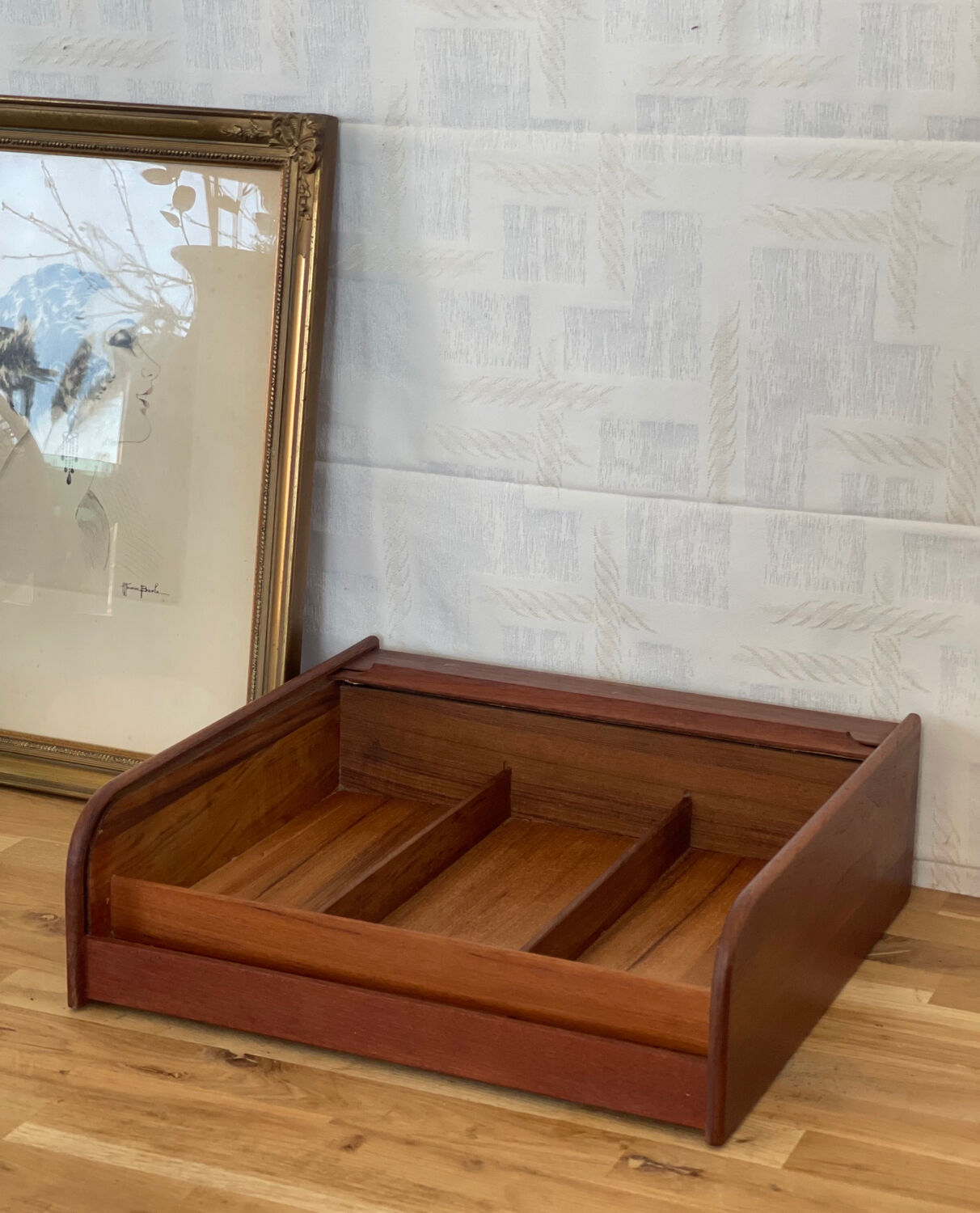 Vintage curtain binder