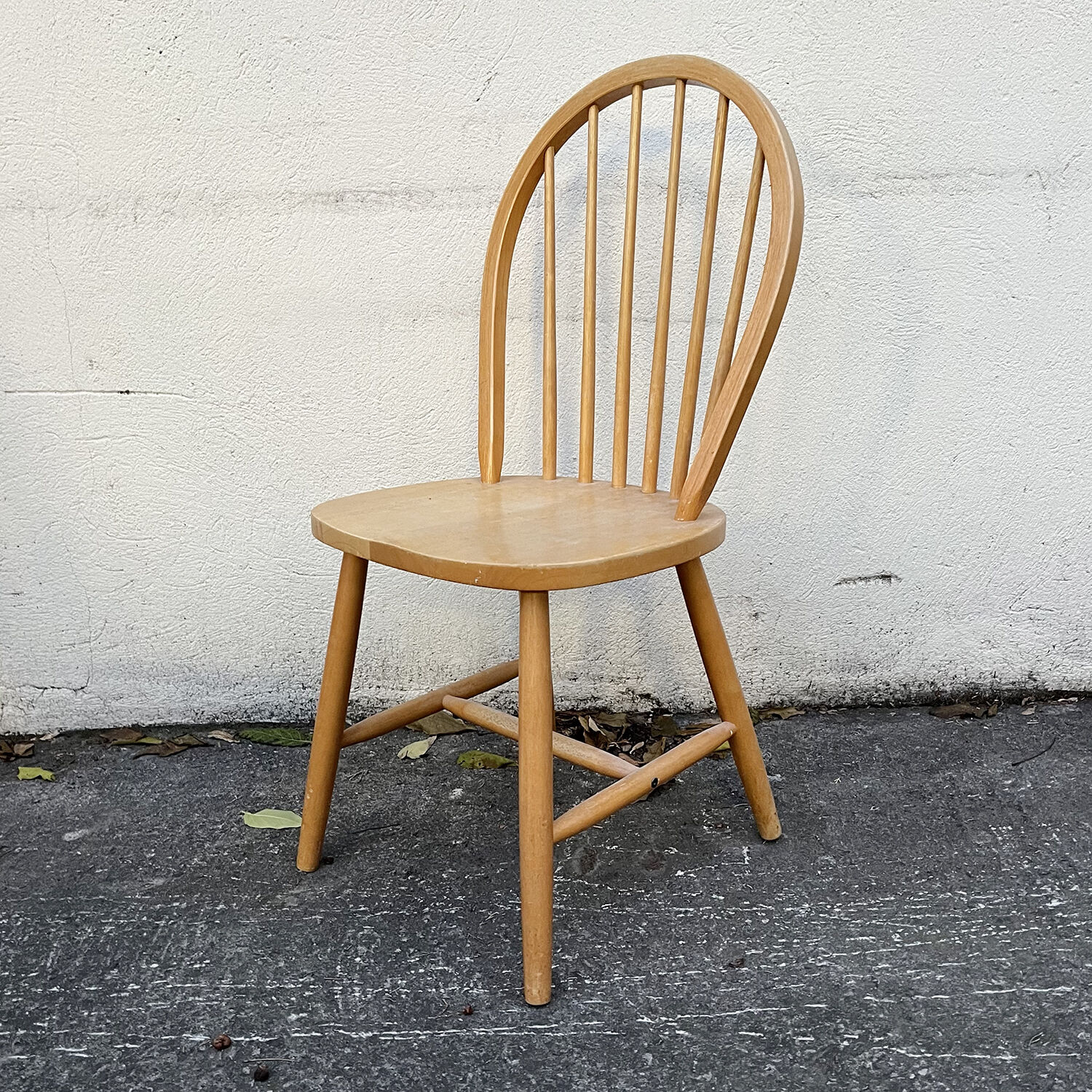 Series of 4 Windsor chairs
