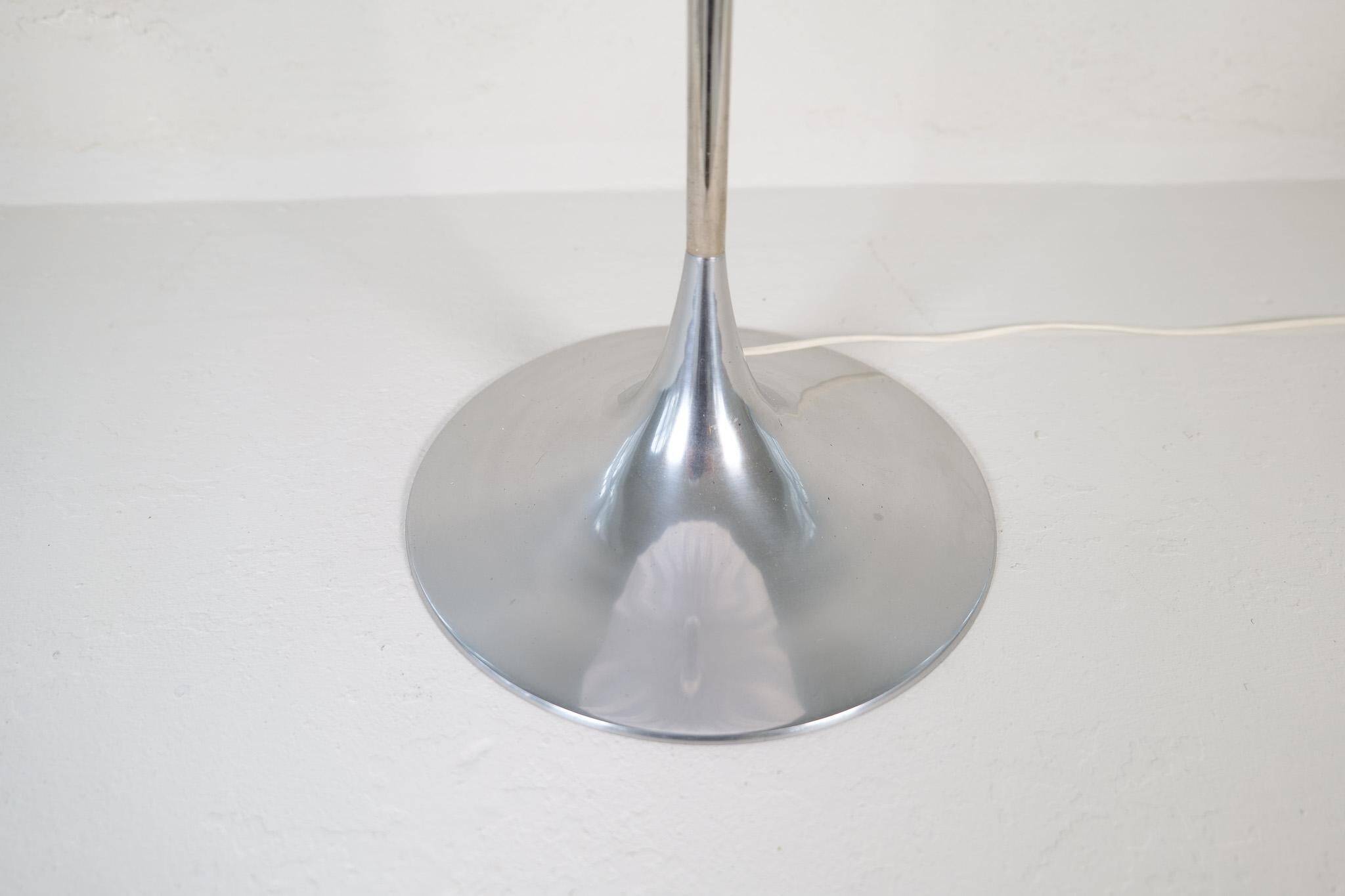 Mid-century modern table lamp model BN19 by Hans-Agne Jakobsson Sweden