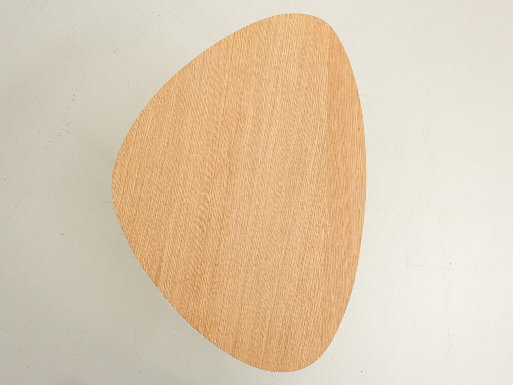 Oak coffee table (82x56cm)