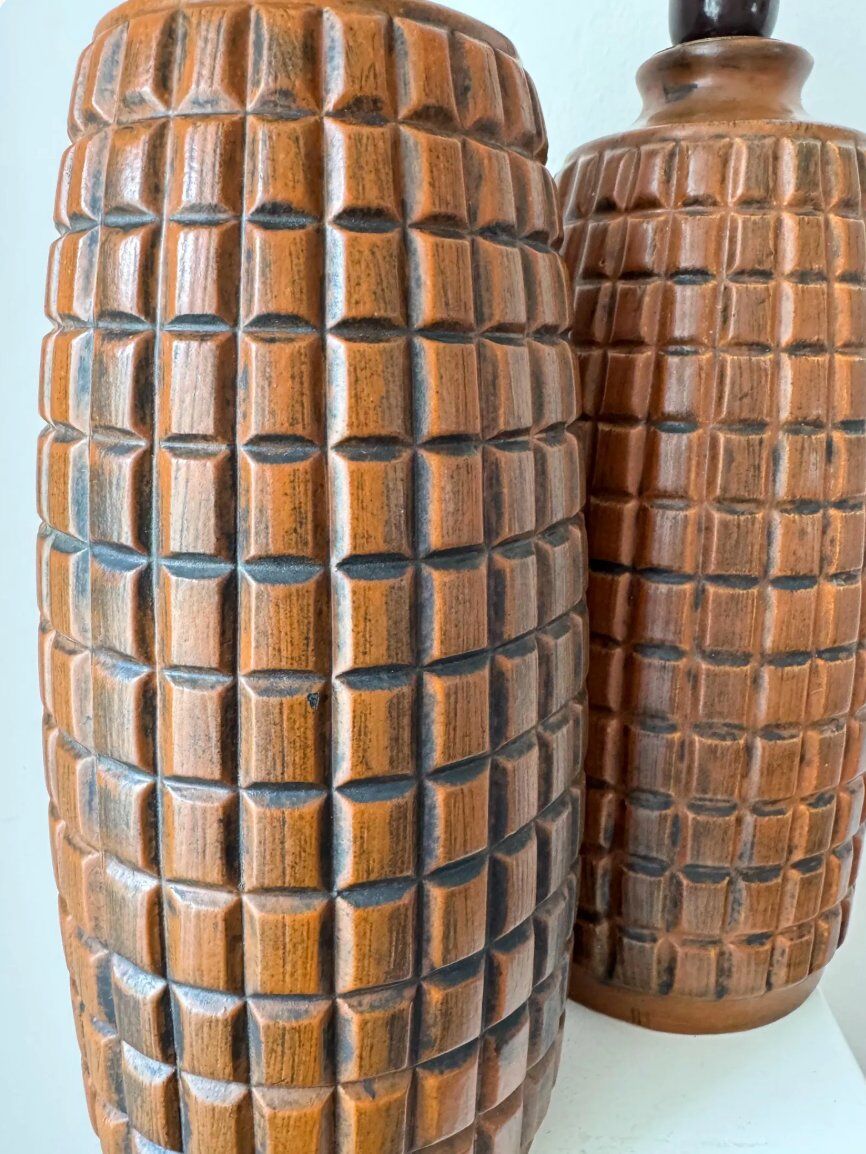 Lampes de table en grès avec relief structuré par Arnold Wiigs, Norvège, années 1970, ensemble de 2